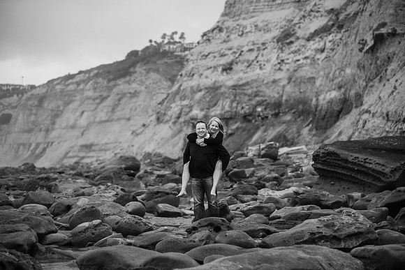 Beach Couples Pose Ideas San Diego La Jolla Portrait Headshot Photographer 15th Street Photography