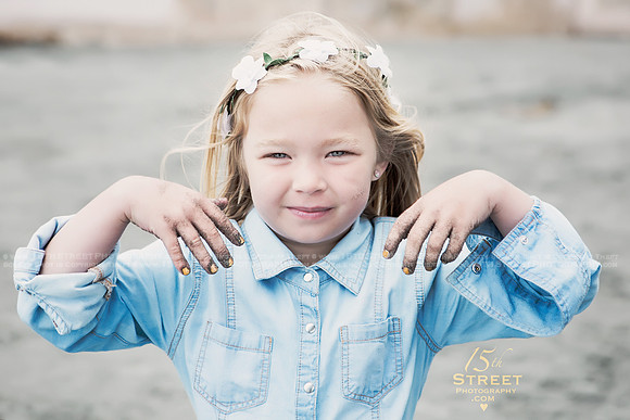 candid child beach lifestyle photoshoot portrait san diego 15th Street Photography Del Mar La Jolla