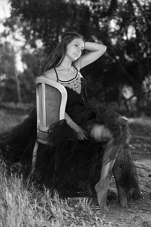 Girl Senior Photo Posing Ideas Inspiration Best Women's Beach Photoshoot San Diego Malibu Venice Beach California Celebrity & Award Winning Photographer Monica Kane Stewart 15th Street Photography