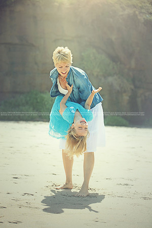 Beautiful Fine Art Family Portrait Candid Lifestyle Beach Photographer San Diego La Jolla Rancho Santa Fe California