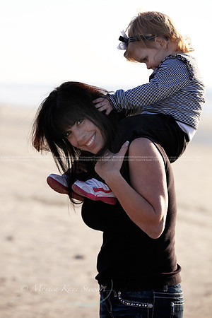 Beautiful Fine Art Family Portrait Candid Lifestyle Beach Photographer San Diego La Jolla Rancho Santa Fe California